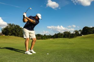 Vijf tips voor het kiezen van de geschikte golfuitrusting voor jouw spel