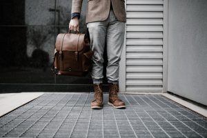 Nieuwe heren broeken online kopen: 3 tips